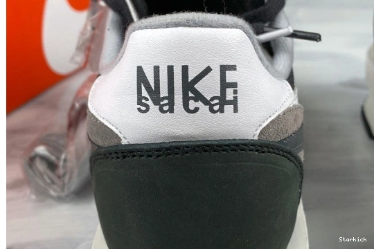 White Anthracite Black LD Sacai BV0073-001 Nike Waffle 0719